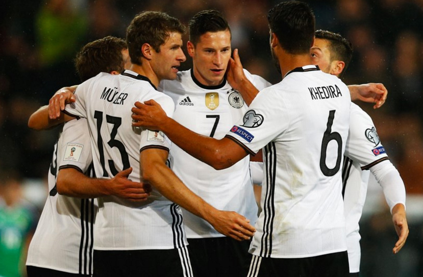 Eliminatorias 2016: Alemania de momento, vence 2-0