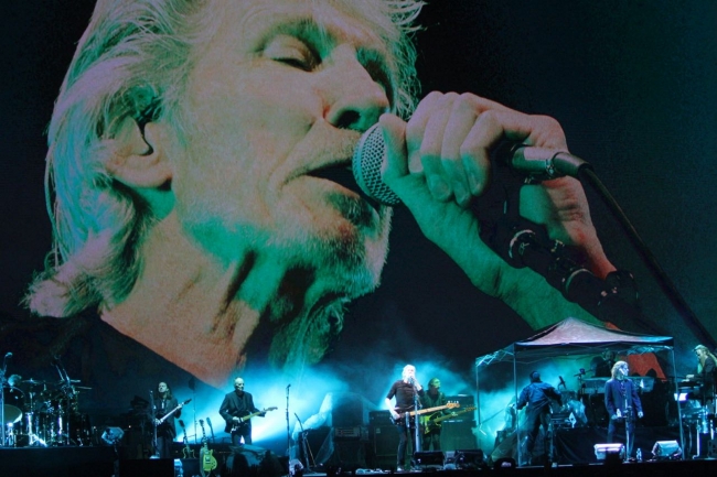 200 mil personas cantaron con Roger Waters