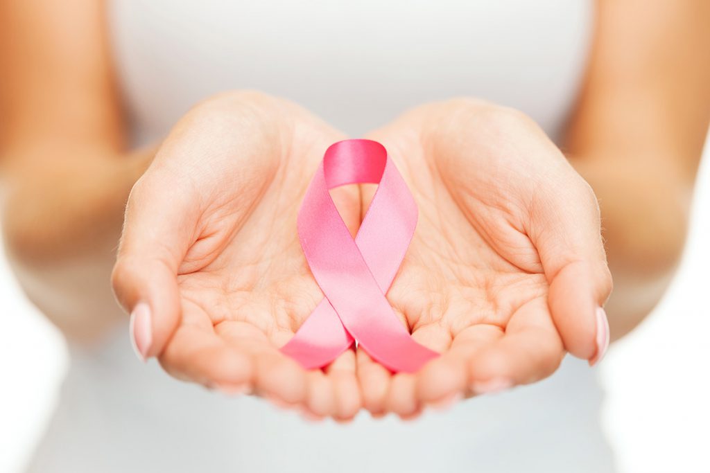 Asambleísta pide mayor prevención al cáncer de mama