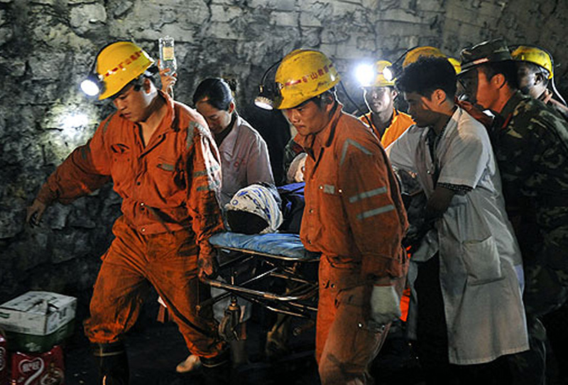 Explosión en mina de carbón en China deja 15 muertos