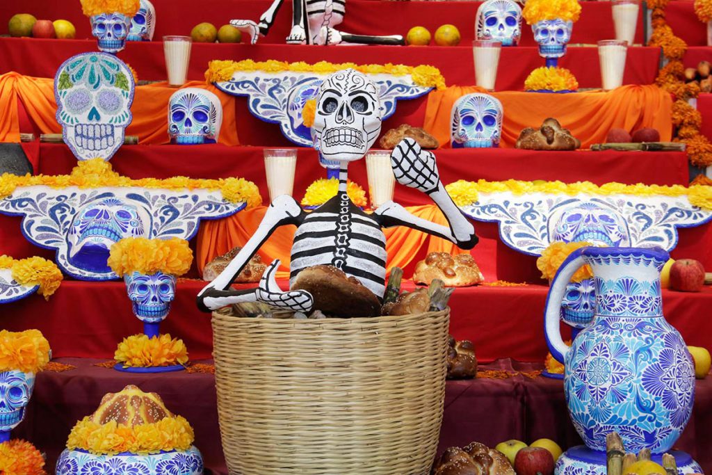 (video) La ofrenda del Día de Muertos y su significado