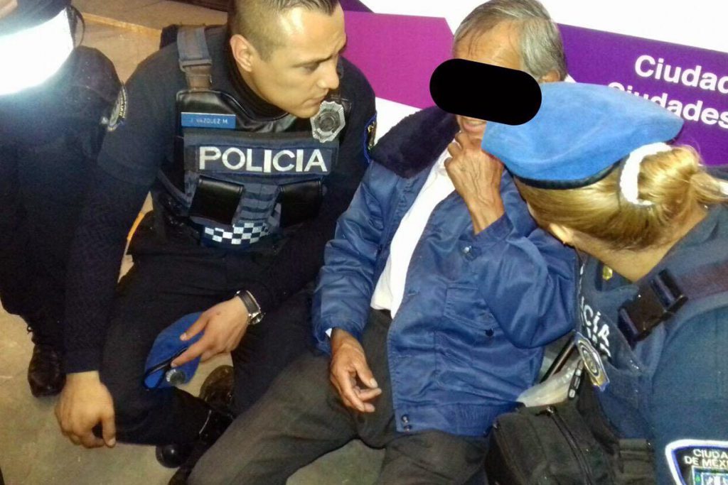 Policías de la SSP-CDMX, salvan la vida a cuatro personas