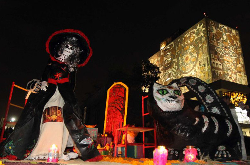 Plaza de Santo Domingo recibirá festival de Día de Muertos de la UNAM