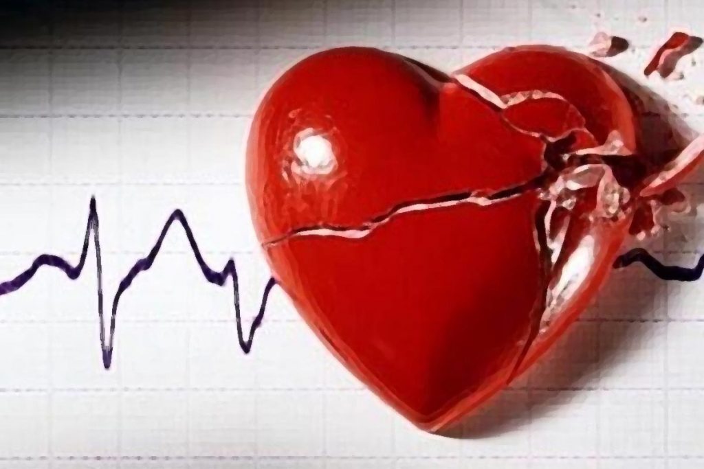Por infarto, mueren 10 mil capitalinos al año