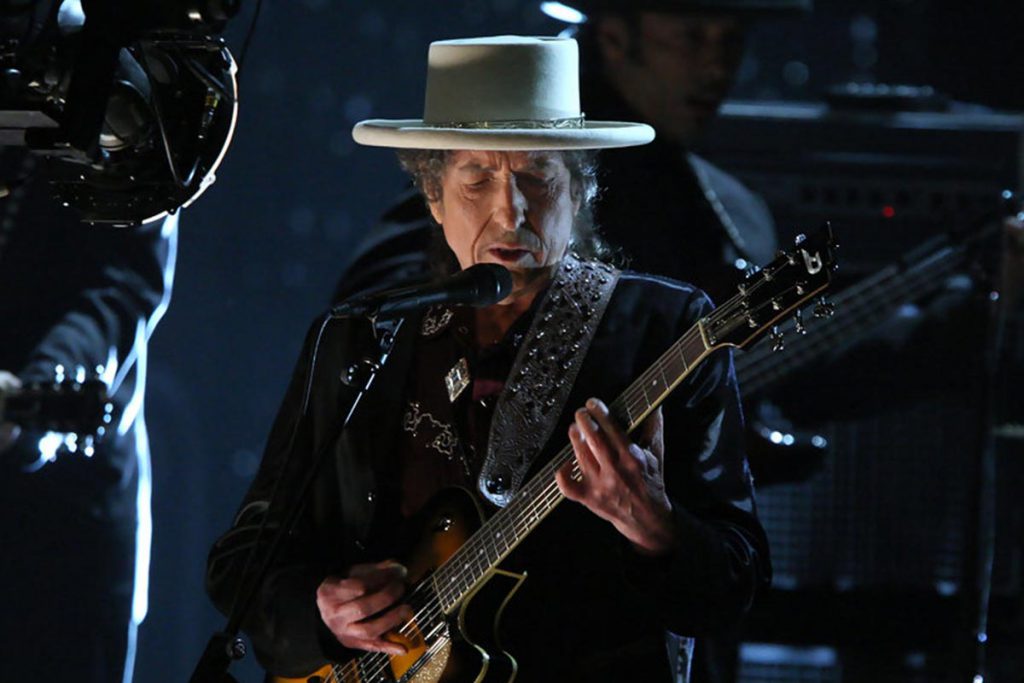 Confirma Bob Dylan que no recogerá su Nobel