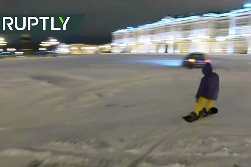 (video) Snowboard en San Petersburgo