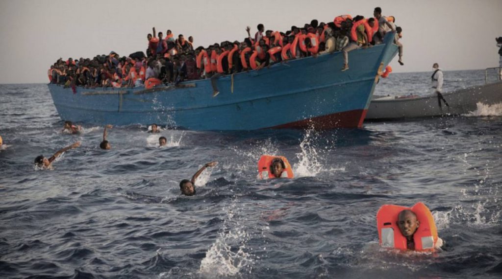 Miles de inmigrantes son rescatados en el Canal de Sicilia