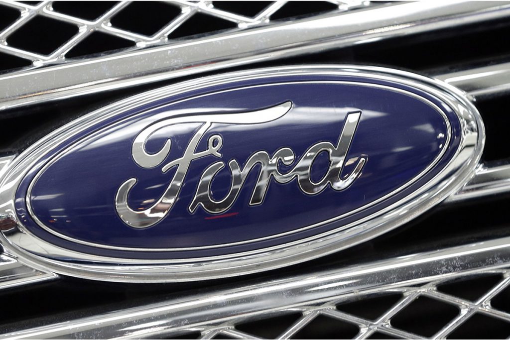 Ford Motor reporta pérdida de 200 mdd