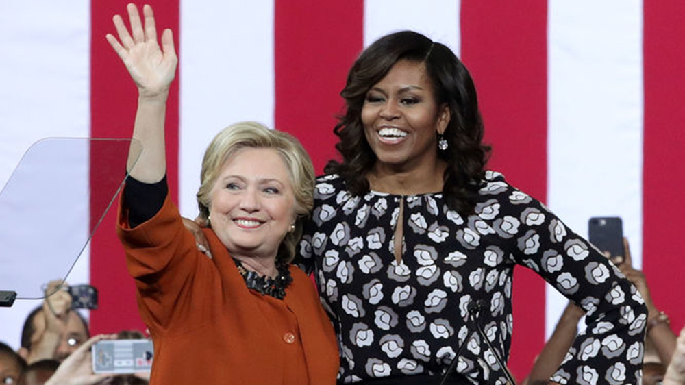 Hillary y Michelle, no son amigas pero se necesitan