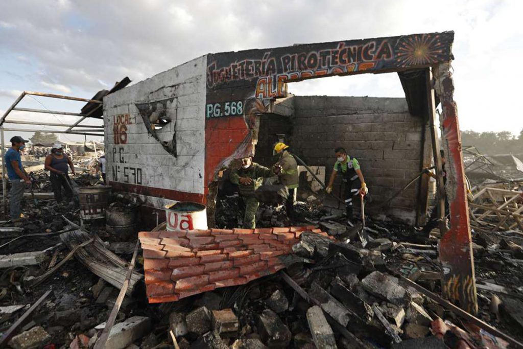 11 explosiones en Tultepec a lo largo de 2016