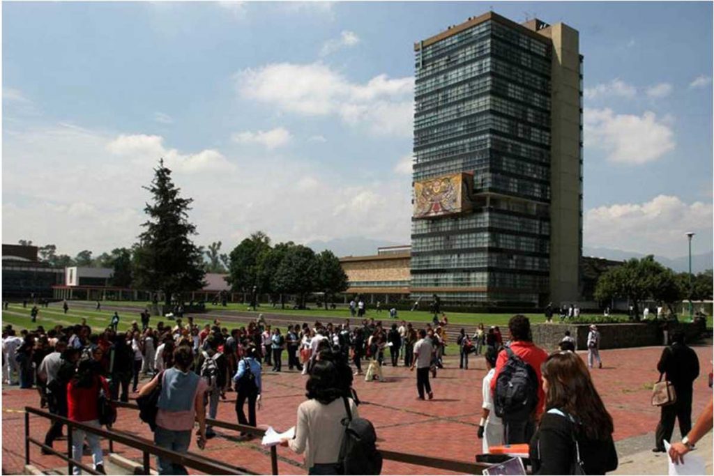 UNAM: 300 mil estudiantes regresan a clases