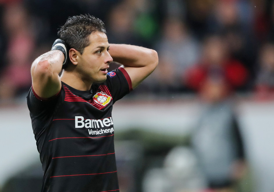 Bundesliga: Chicharito falla penal; Leverkusen y Friburgo empatan