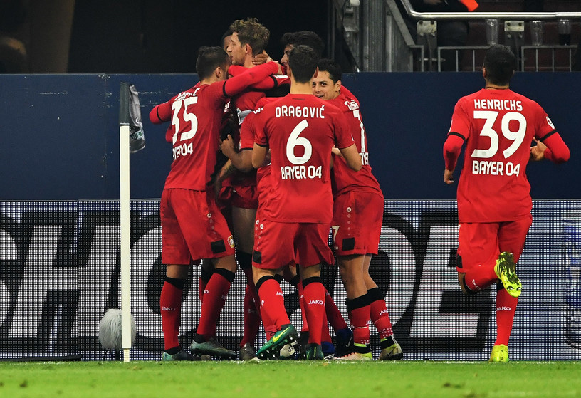 Bundesliga: Leverkusen gana y Chicharito cero goles