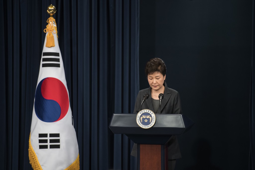 (video) Votan por juicio político a Park Geun-hye