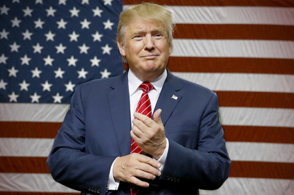 Trump desea feliz 2017 a sus “muchos enemigos” y a quienes derrotó