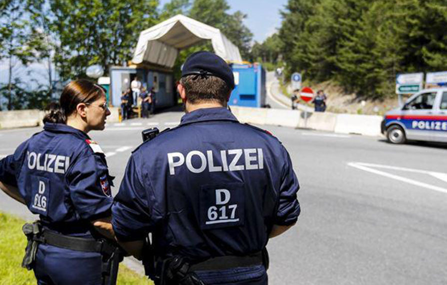 Detienen a 11 yihadistas durante operación antiterrorista en Austria