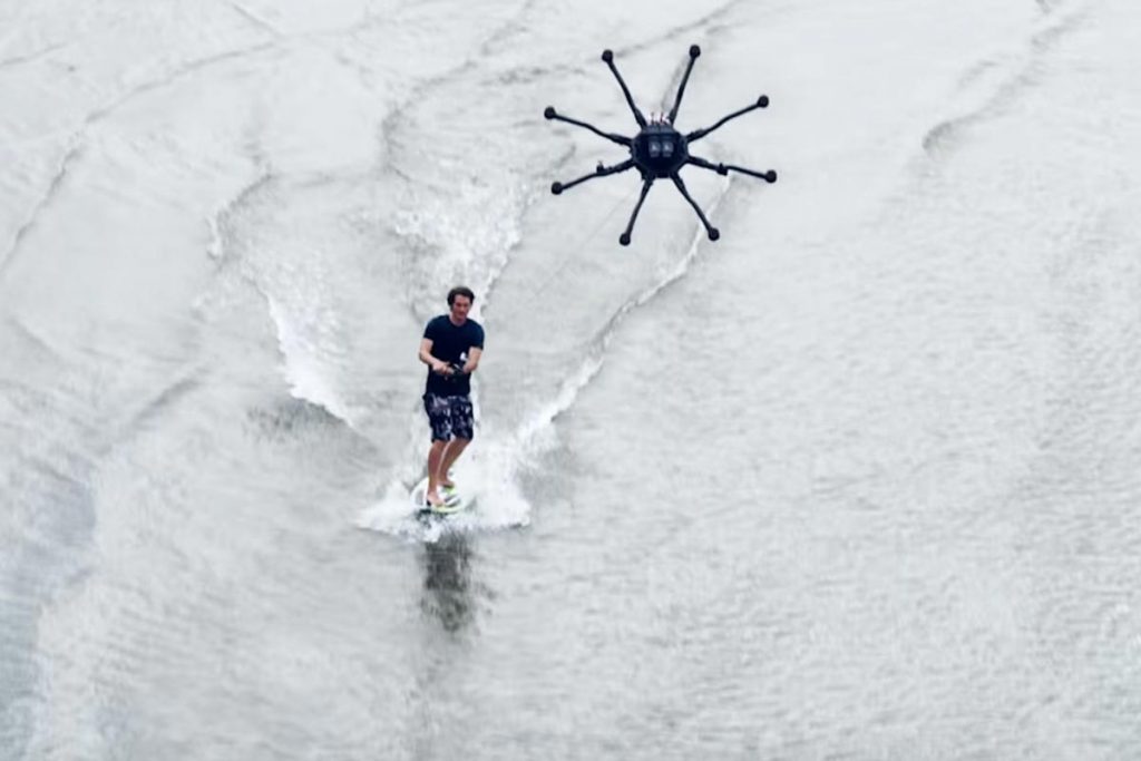 (video) Surfeando con drones