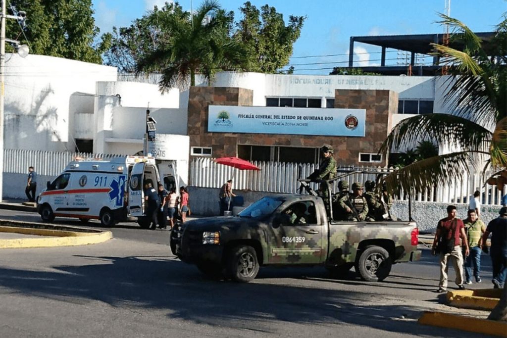 (video) Nuevo tiroteo y momentos de angustia en Cancún