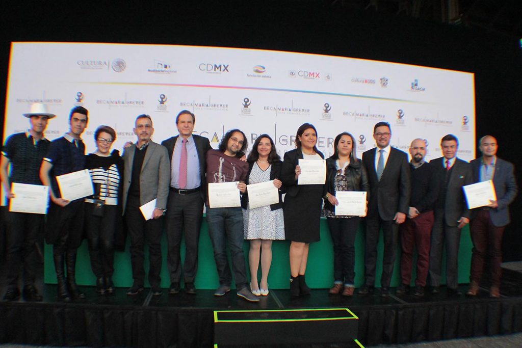 Premian a ganadores de beca «María Grever de composición»