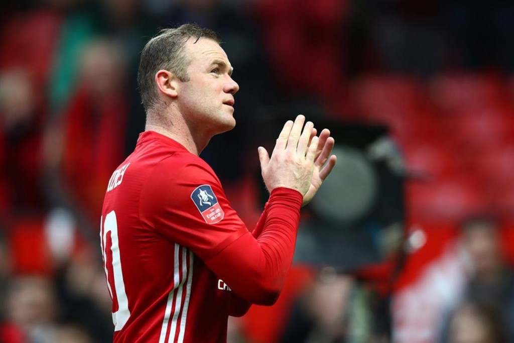 Wayne Rooney, empata al mítico Charlton