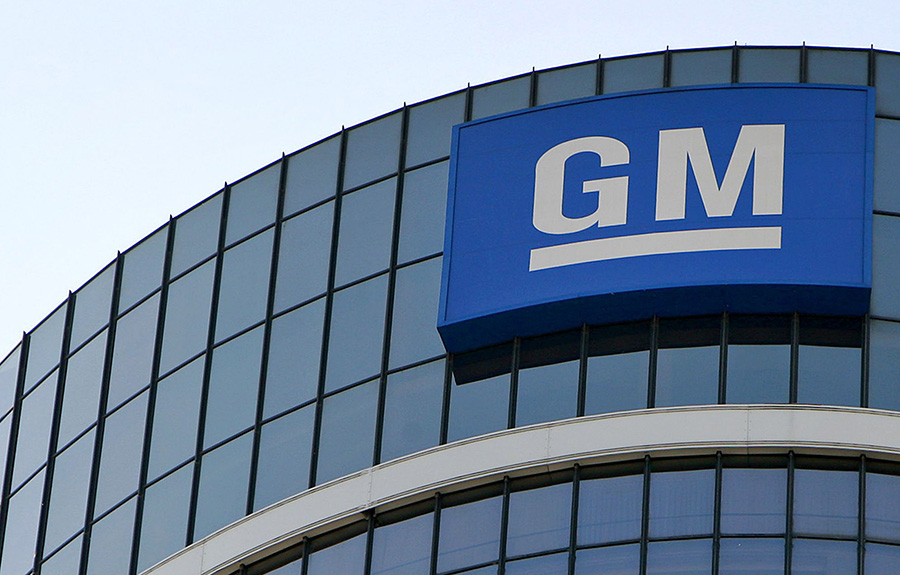 General Motors rechaza transferir producción de autos de México a EUA