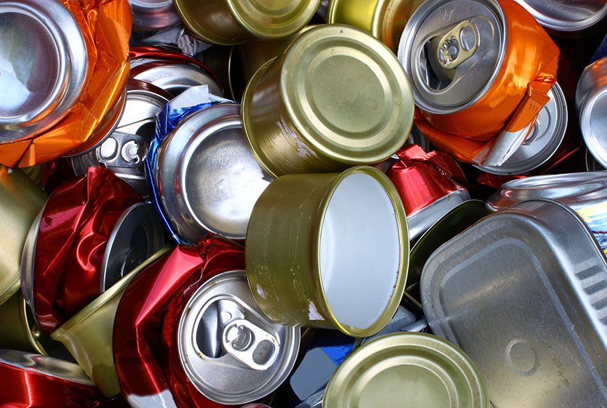 Universitarios donan contenedores para desechos reciclables en Morelos