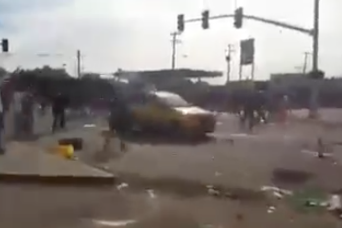(video) Desalojo en BC deja 15 personas heridas