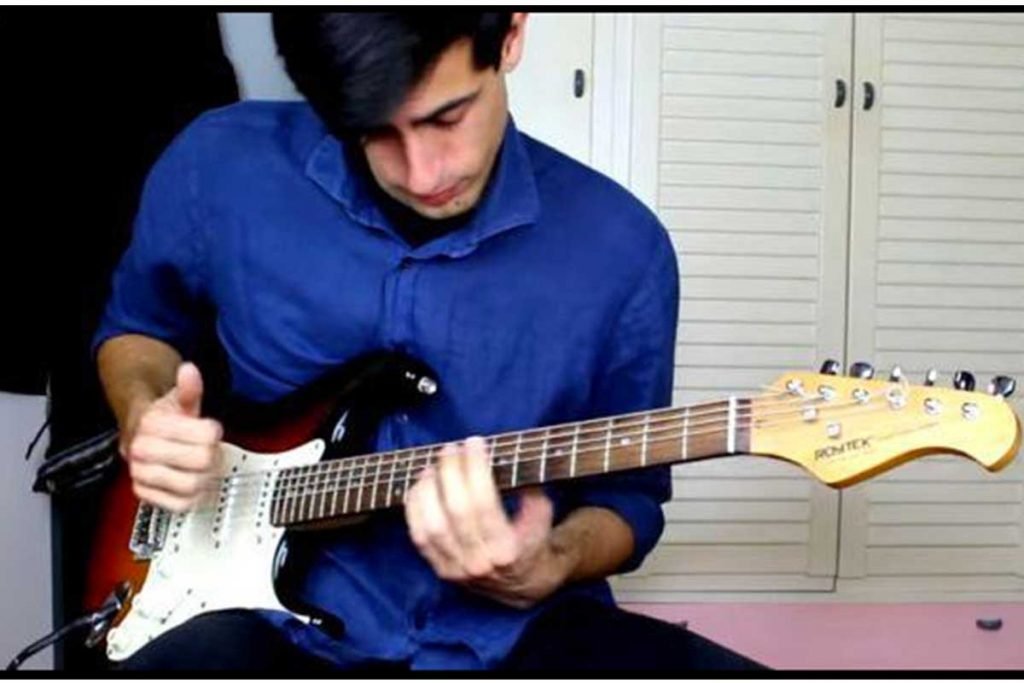(Video) Así suena una guitarra eléctrica con cuerdas de bajo