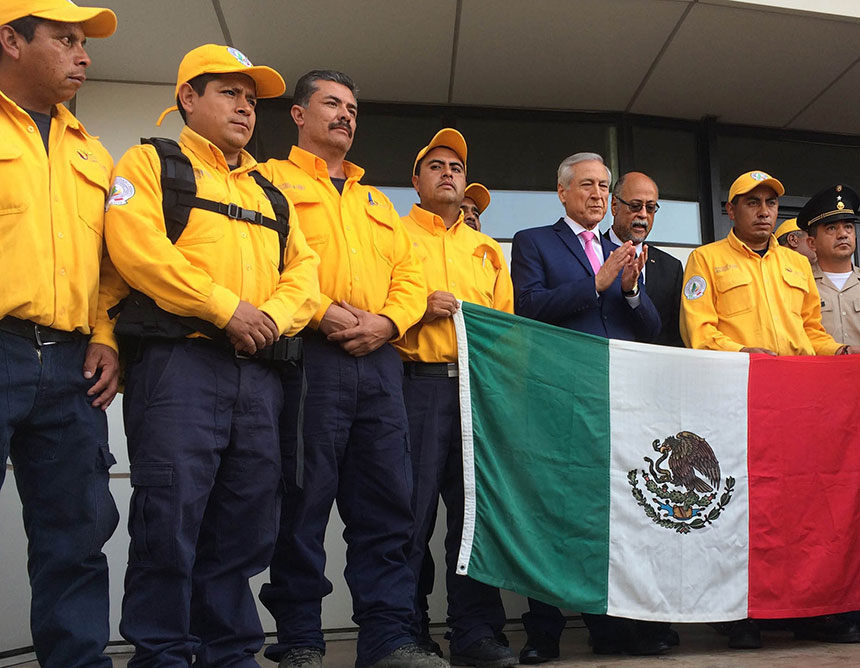 Retornan a su país brigadistas mexicanos que trabajaron en Chile