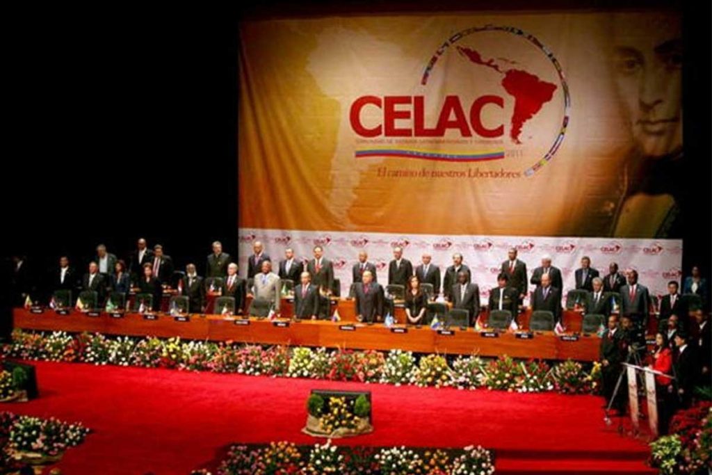 Acta Pública: ¿Hola América Latina?