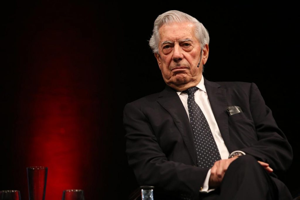 Vargas Llosa llama a movimiento contra Trump