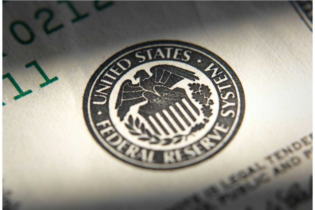 La Fed sopesa incremento en tasas de interés