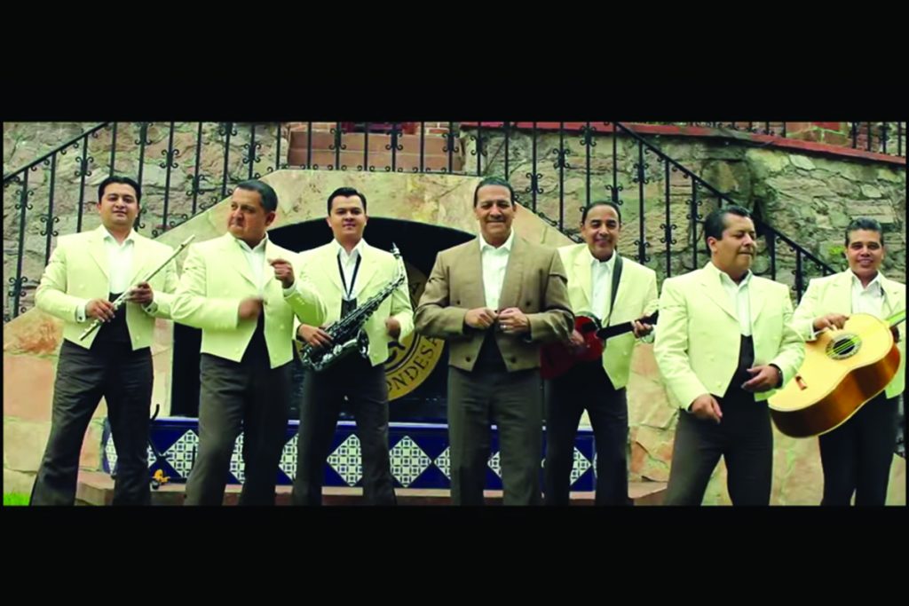 (video) Los Chinacos lanzan su éxito “Esta vida” de su nuevo sencillo