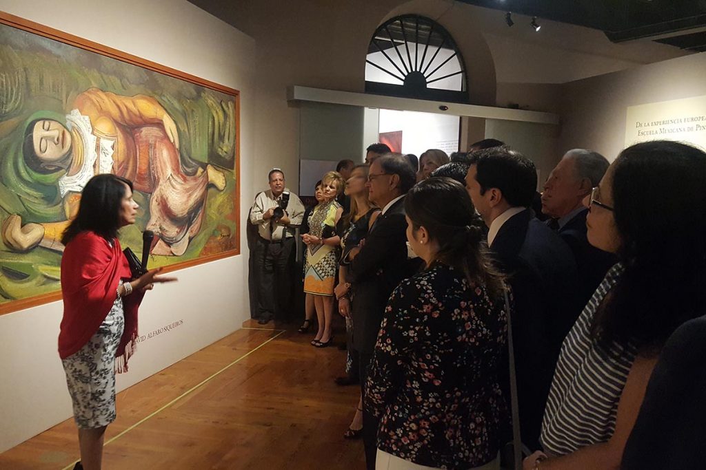 Inauguran en Guatemala exposición de arte contemporáneo mexicano