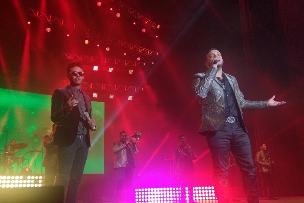 (video) «Gracias por 52 años de estar en sus corazones»