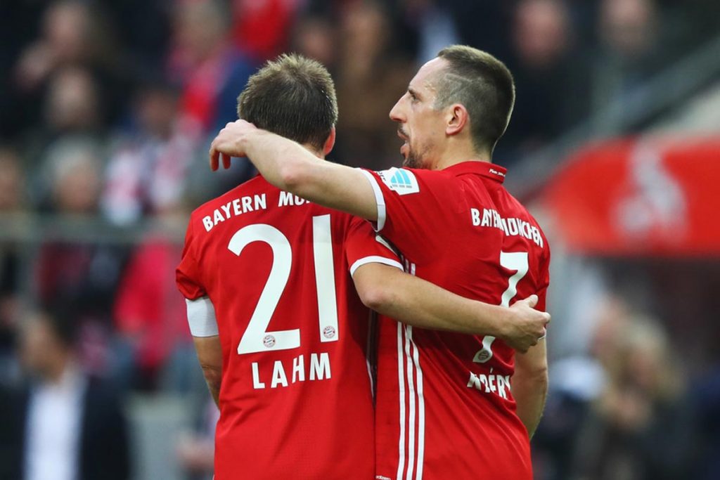 Bayern Munich gala y consolida liderato