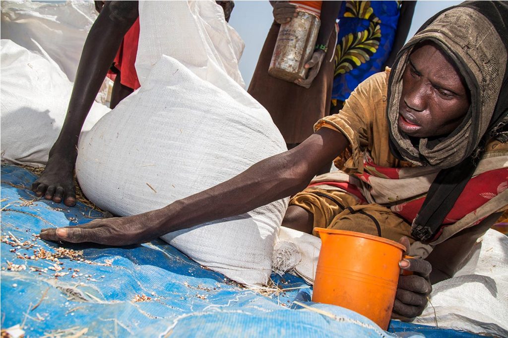 Hambruna amenaza a 100 millones de personas