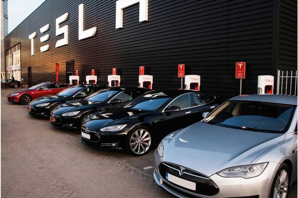 Panasonic será el productor de baterías para Tesla