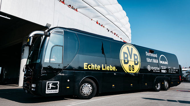 Borussia Dortmund… su autobus, sufre ataque con explosivos