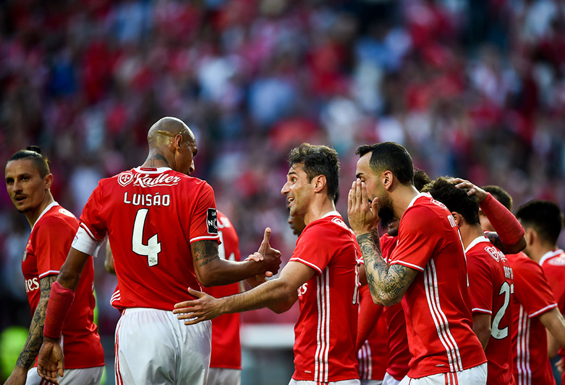Benfica hará difícil visita contra Sporting