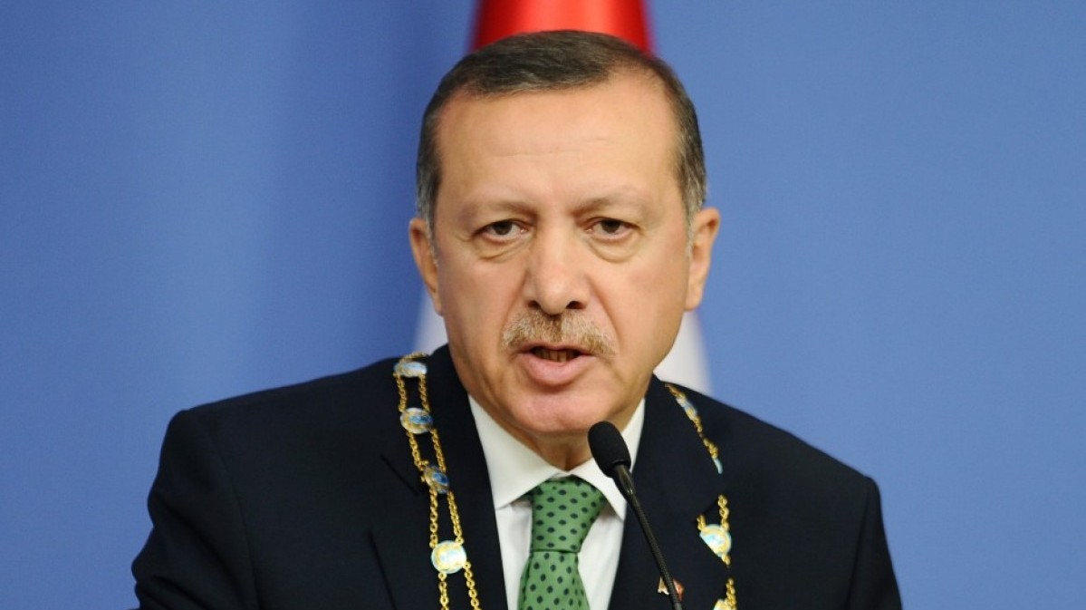 Erdogan rechaza su conversión a dictador