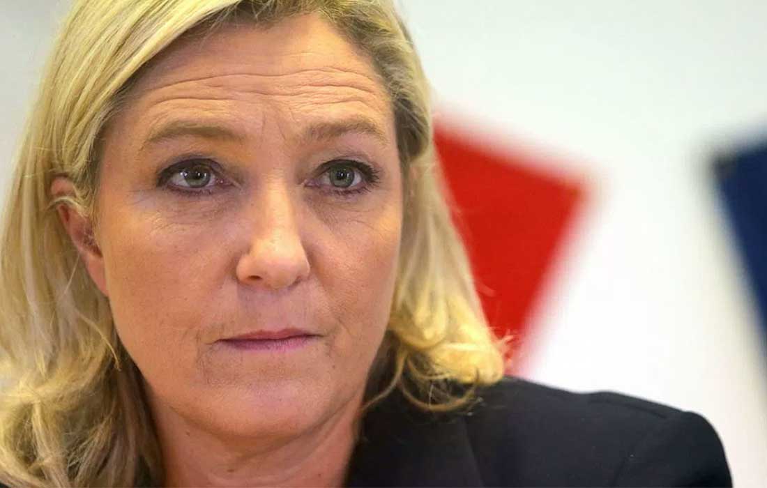 Atacan en París, el bunker de Marine Le Pen