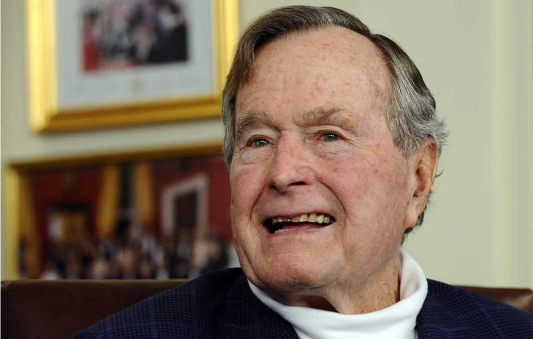 George H. Bush sale del hospital, vivito y coleando