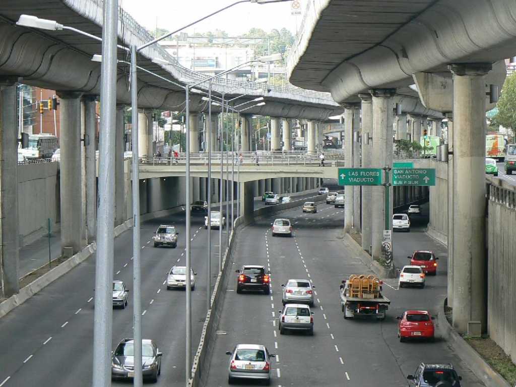 ¡Pos ya qué! Se mantiene el Hoy No Circula en días santos