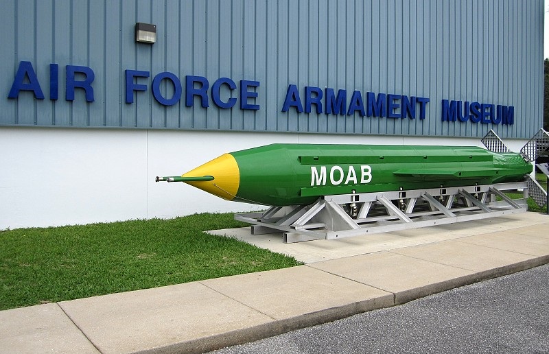 MOAB, uno de los juguetes del arsenal de EU
