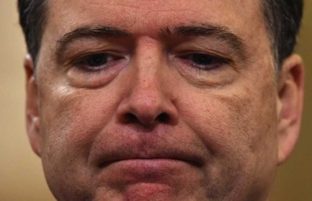 Trump amenaza al ex director del FBI: ¡calladito!