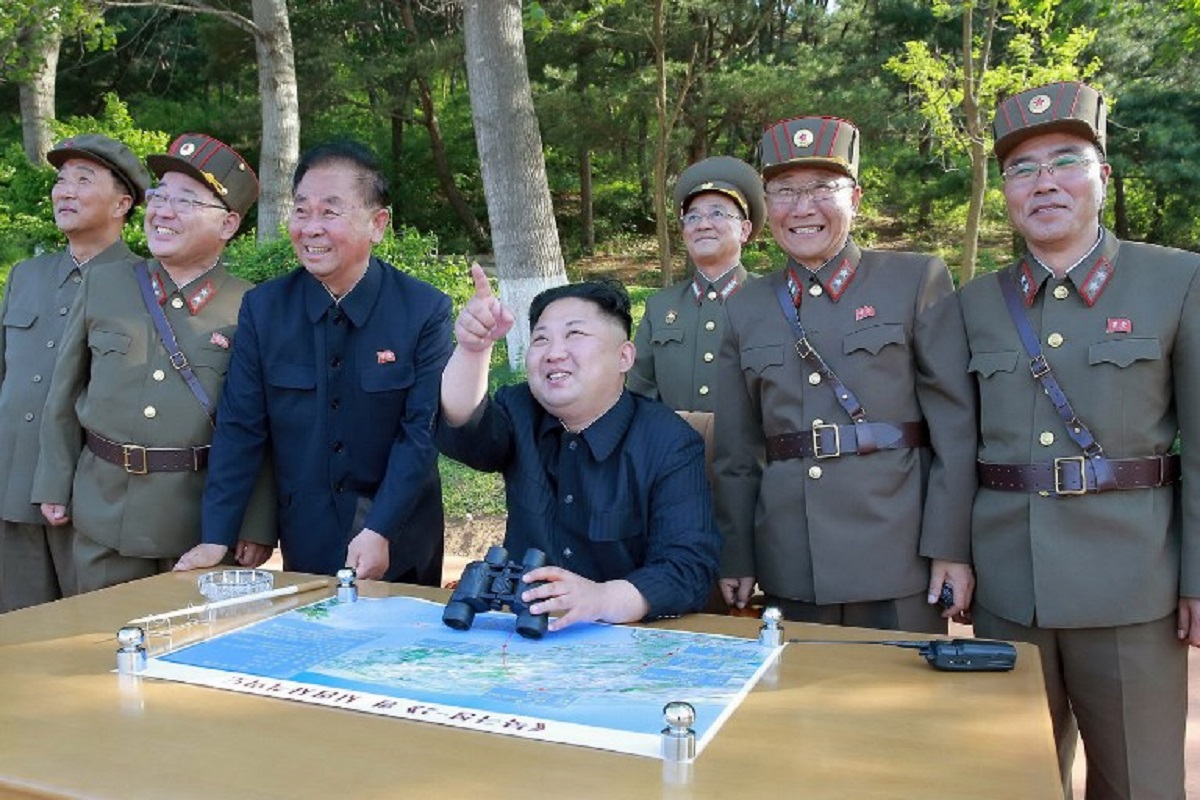 Norcorea amenaza a Surcorea por espiarlos con un dron