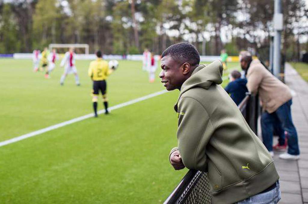 En Holanda, dos futbolistas son víctimas abuso sexual