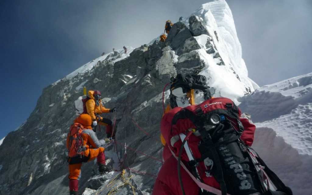 Fraude en el Everest, no todo lo que llega es real