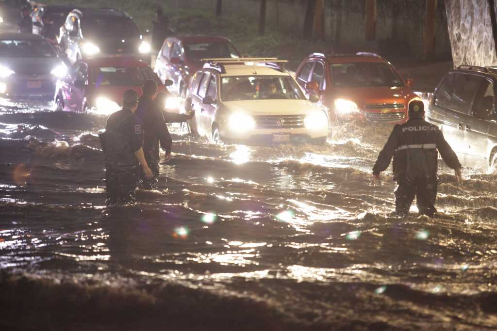 Continuarán las fuertes lluvias en todo México